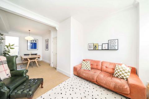 2 bedroom flat for sale, Rosebury Road, London SW6