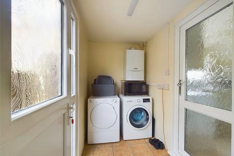 4 Sandyleaze, Gloucester, GL2 0PY