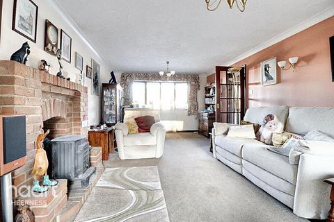 4 bedroom detached house for sale, Hillside Road, Minster on sea