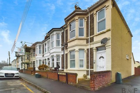 3 bedroom maisonette for sale, Oaklands Road, Bristol BS16