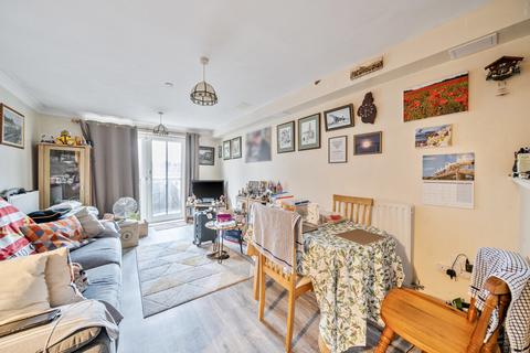 2 bedroom flat for sale, Twyford Road, Eastleigh, Hampshire, SO50