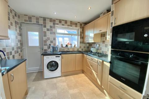 2 bedroom semi-detached bungalow for sale, 22 Newfield Drive, Shrewsbury, SY1 2SL