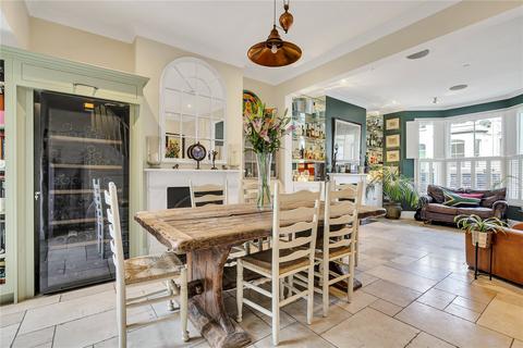 5 bedroom terraced house for sale, Bennerley Road, London, SW11