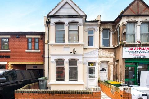 3 bedroom terraced house to rent, Green Street, Plaistow, London, E13