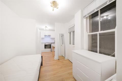 Studio to rent, St. Petersburgh Place, W2