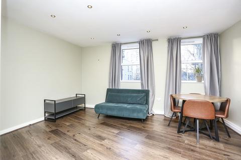 1 bedroom flat to rent, Fountain Close London SE18