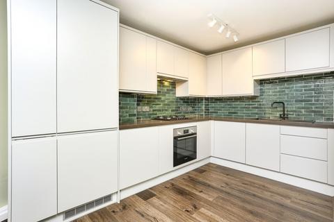 1 bedroom flat to rent, Fountain Close London SE18