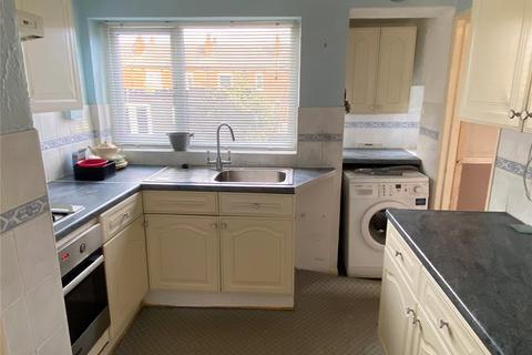 2 bedroom terraced house for sale, Malin Road, Hanging Heaton, Dewsbury, WF12