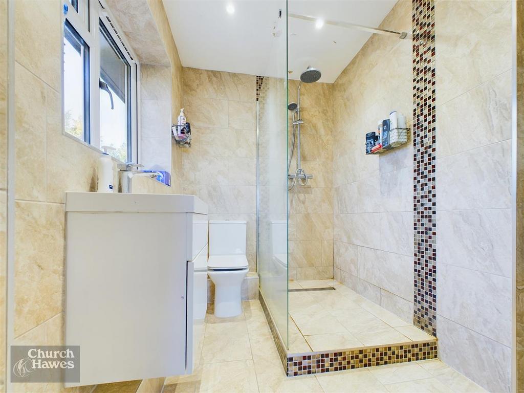 Ensuite.jpg