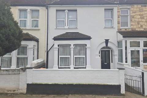 3 bedroom terraced house for sale, Glenparke Road, Forest Gate, E7