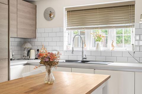 4 bedroom detached house for sale, Clock Meadow, Byfield NN11