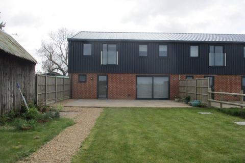 3 bedroom semi-detached house to rent, Southlands Barn, Ash CT3