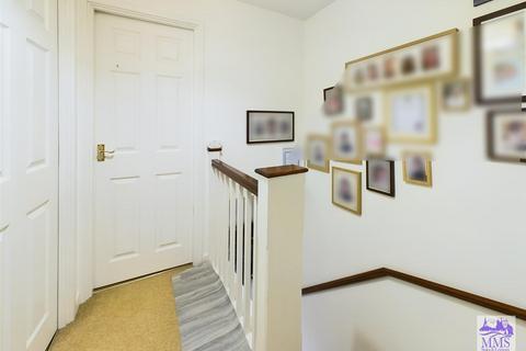 18 Chaplin Close, Wainscott, Rochester, ME3 8BY