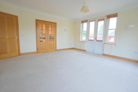 2 bedroom flat to rent, Newmarket Road, Norwich