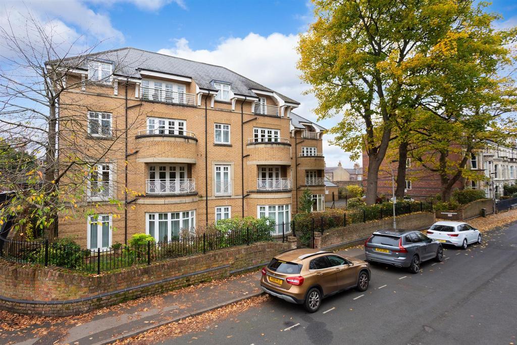 9 Grosvenor House