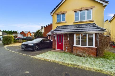 3 bedroom detached house for sale, Parc Hafod, Four Crosses, Llanymynech