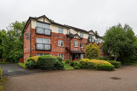 Home Farm Avenue, Macclesfield SK10