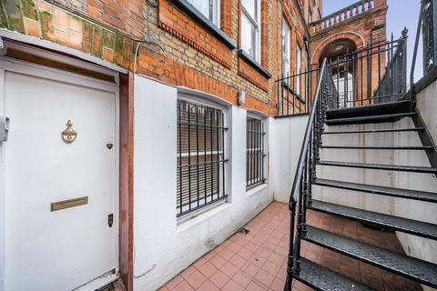 1 bedroom flat to rent, Courtfield Road, South Kensington, London, SW7