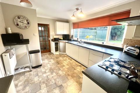 4 bedroom detached house for sale, White House Drive, Sedgefield.