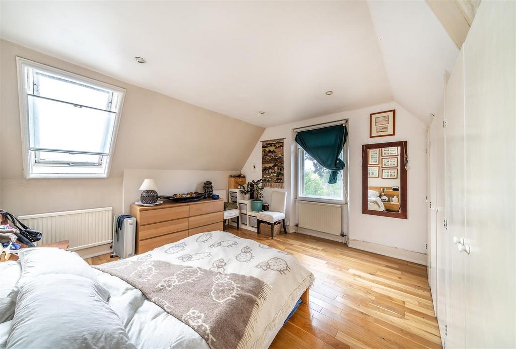5, 60 Thurlow Park Road-7.JPG