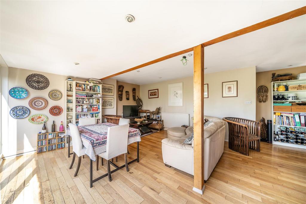 5, 60 Thurlow Park Road-11.JPG