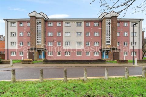 51 Templeton Road, London, N15 6RX