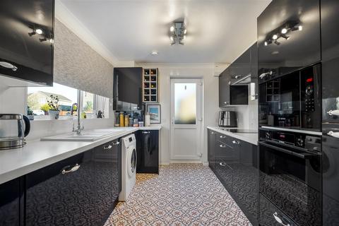 3 bedroom detached house for sale, Brecon Side, Darlington