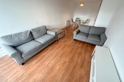 2 bedroom flat to rent, Mount Pleasant, L3 5TB,