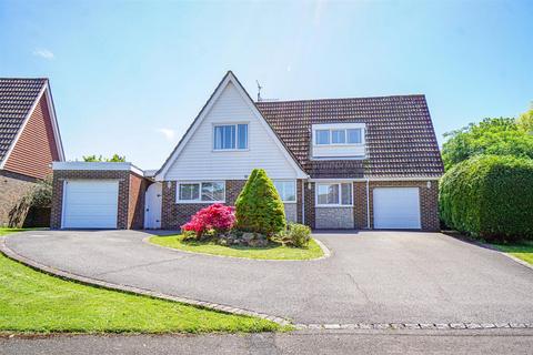 5 bedroom detached house for sale, Denehurst Gardens, Hastings