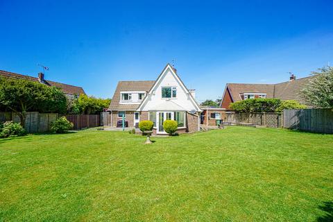 5 bedroom detached house for sale, Denehurst Gardens, Hastings