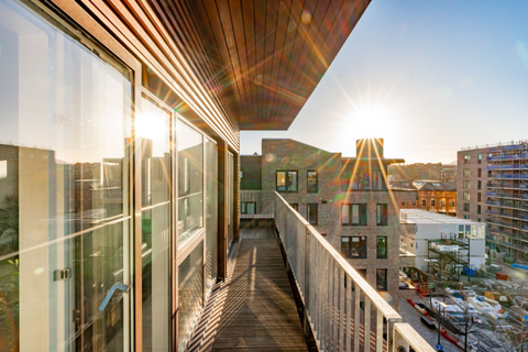 Flat 12, 4 Mcewan Square, Edinburgh, EH3 8EL