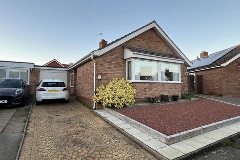 2 bedroom detached bungalow for sale, Ascot Drive, Felixstowe IP11