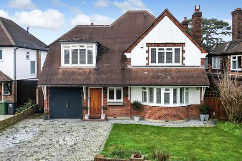 4 bedroom detached house for sale, Chesterfield Drive, Esher, KT10