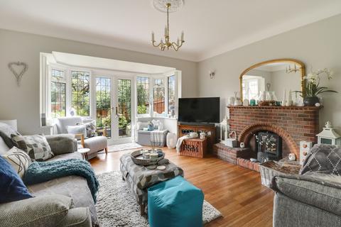 4 bedroom detached house for sale, Chesterfield Drive, Esher, KT10