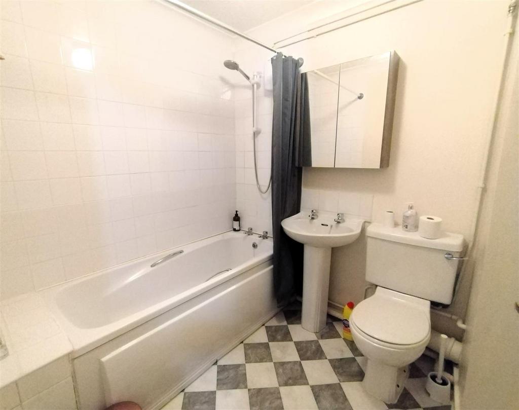 Bath.jpg