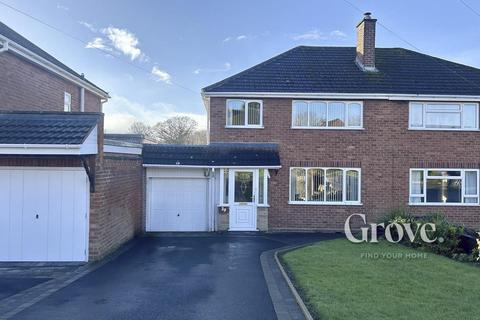 3 bedroom semi-detached house for sale, Hawthorne Road, Halesowen