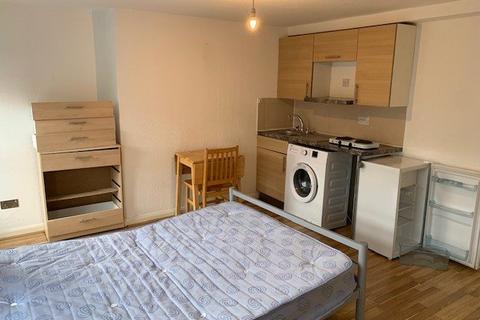 undefined, High Street, Yiewsley UB7