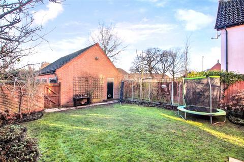 3 bedroom detached house for sale, Blackthorn Way, Poringland, Norwich, Norfolk, NR14