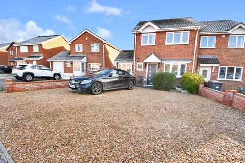 3 bedroom end of terrace house for sale, The Silver Birches, Kempston, MK42