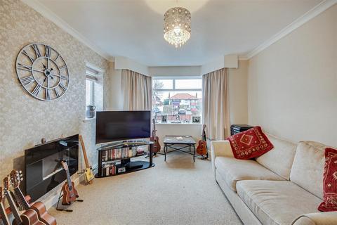 3 bedroom semi-detached house for sale, Woodstock Drive, Southport PR8