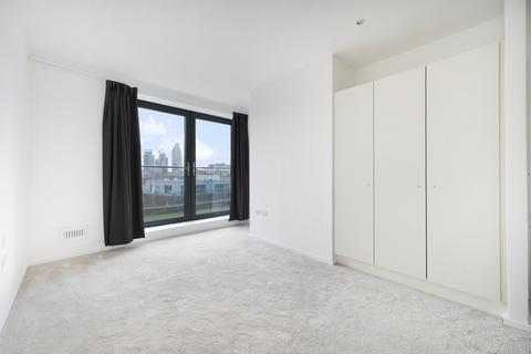 3 bedroom flat to rent, Keppel Row, London