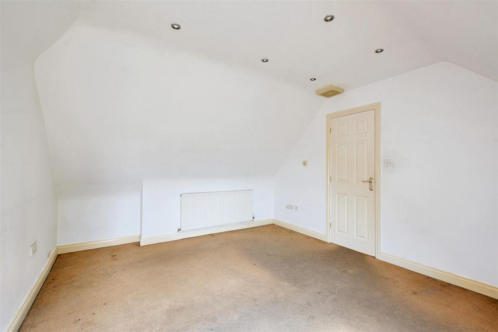Bedroom 2 2.jpeg