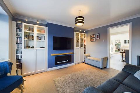 3 bedroom townhouse for sale, Westlands Way, Leven, HU17 5LG