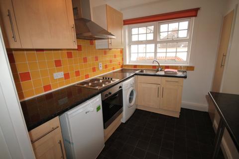 2 bedroom apartment to rent, Lymington Road, Stevenage SG1