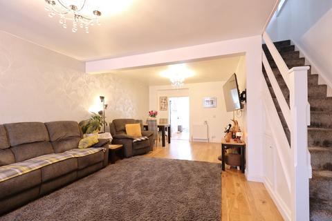 3 bedroom end of terrace house for sale, Grange Road, South Ockendon RM15