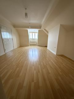 2 bedroom penthouse to rent, Queenswood Road, Wadsley, Sheffield S6