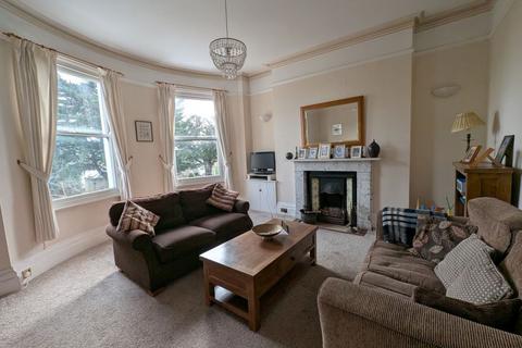 2 bedroom apartment to rent, Vernon Square, Ryde