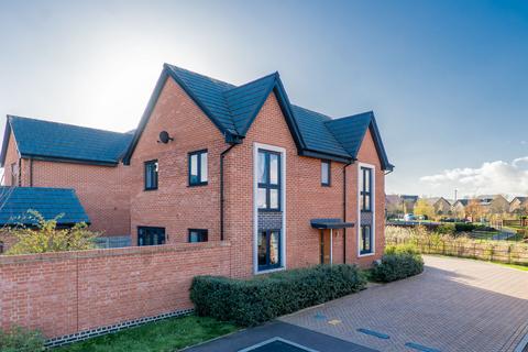 7 Buxton Close, Glebe Farm, Milton Keynes, MK17 8GX