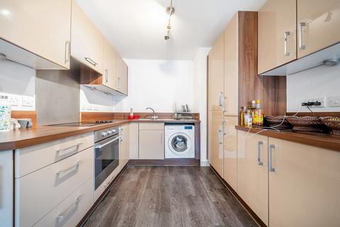 1 bedroom apartment for sale, Mercer Walk, Uxbridge, Middlesex