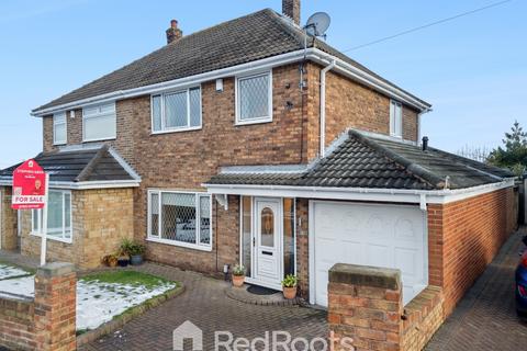 3 bedroom semi-detached house for sale, Lundhill Close, Barnsley S73